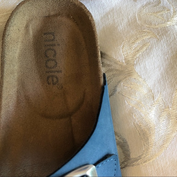 Cerulean blue Nicole sandals size 7W - Picture 5 of 8